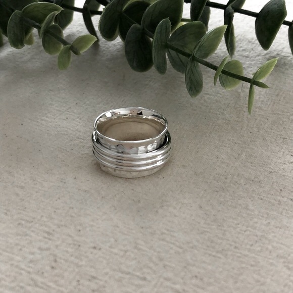 Hammered Spinner Ring, Sterling Silver - Picture 2 of 6